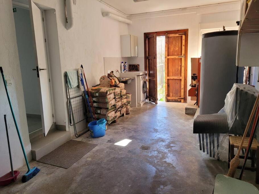 Casa Julio, Bonita Casa Comoda Y Espaciosa, Totalmente Reformada Con Terraza Y Jardin Privado Riezu Exterior foto